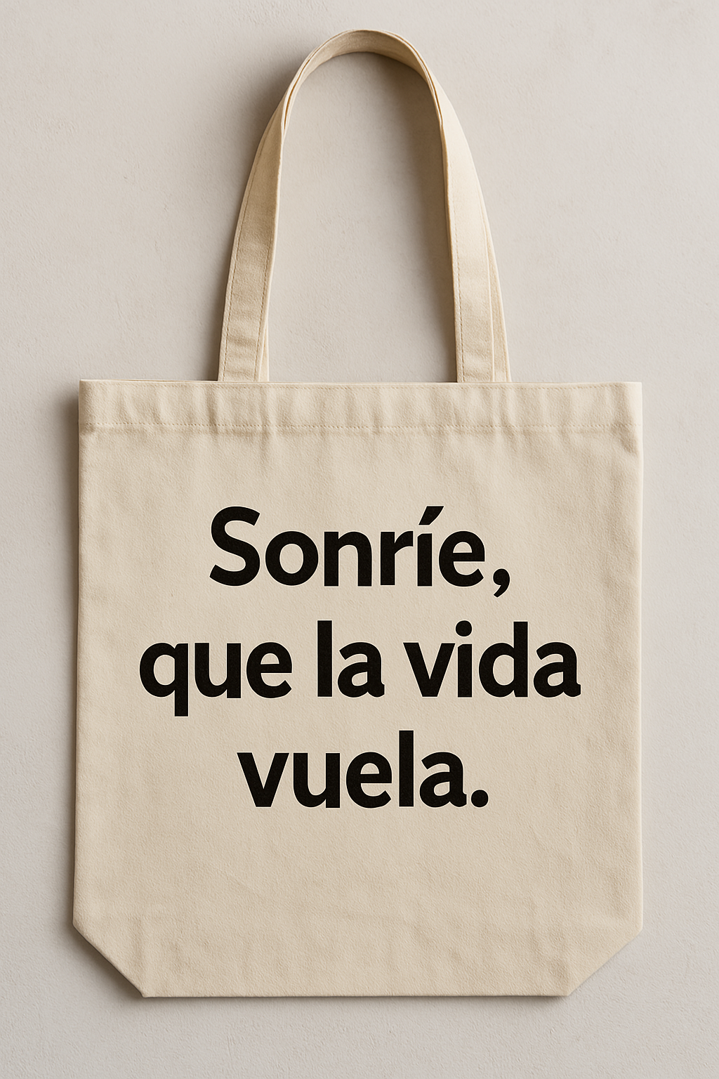 Bolsa de tela con mensaje original: A bolsa regalada no le mires la etiqueta